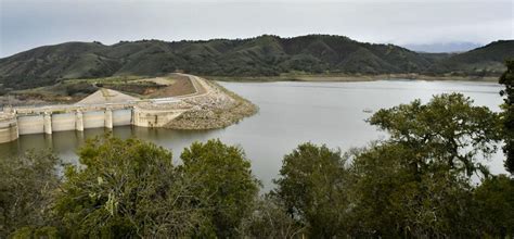 The reservoir supplies about 20,000 AF of . . Twitchell dam santa maria water level